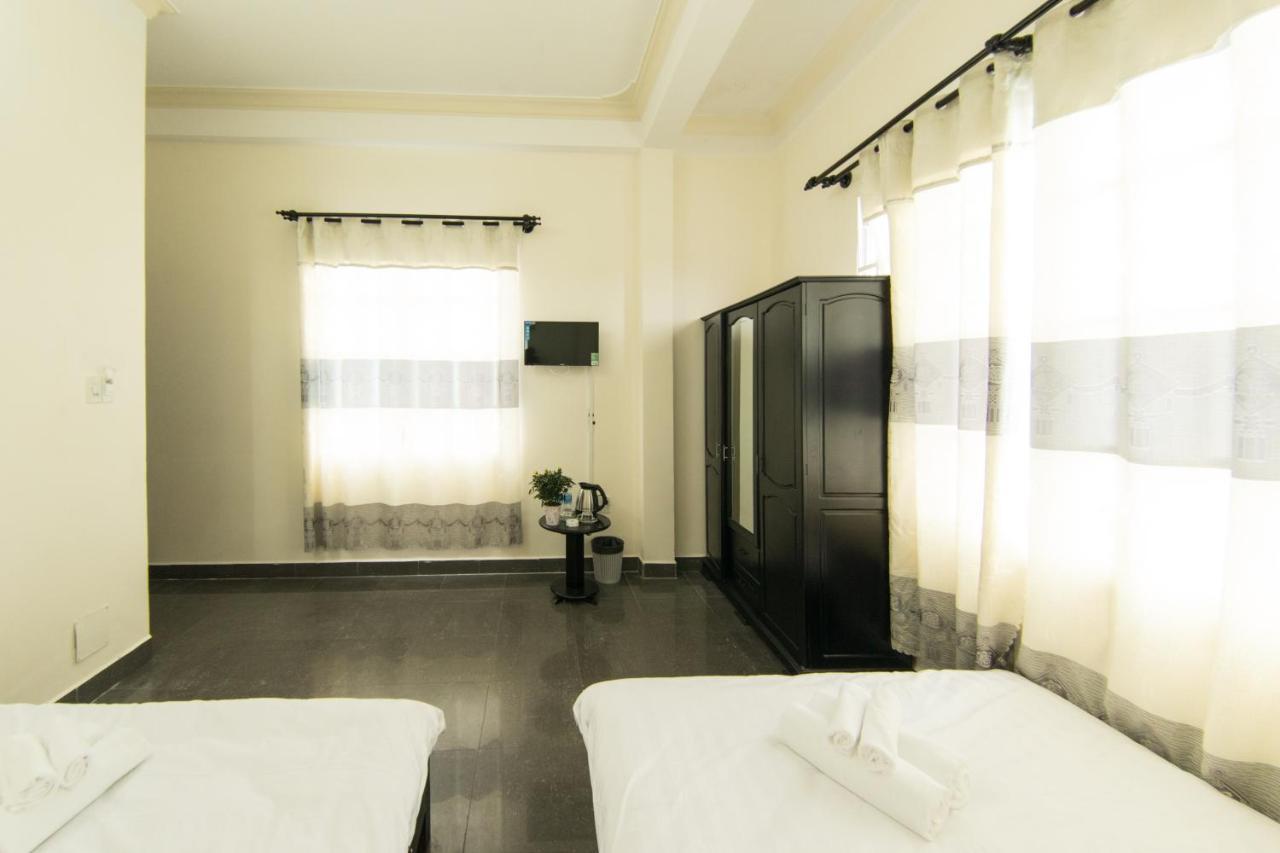 Dala Hotel Da Lat Esterno foto